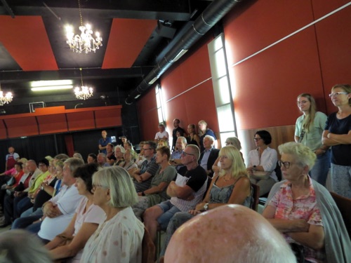 Theatersaal3.JPG